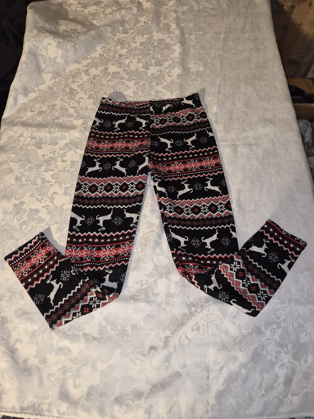 No Boundaries Black and Red Reindeer Print Leggings
